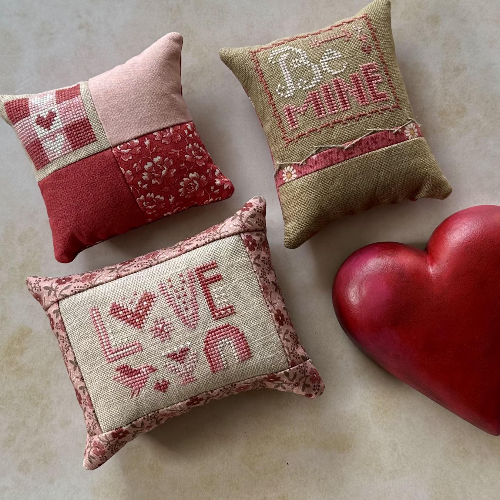 Love Triangle - Heart in Hand