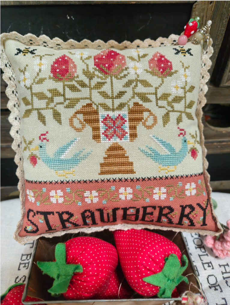 Quaint Rose Needlearts - Strawberry Urn