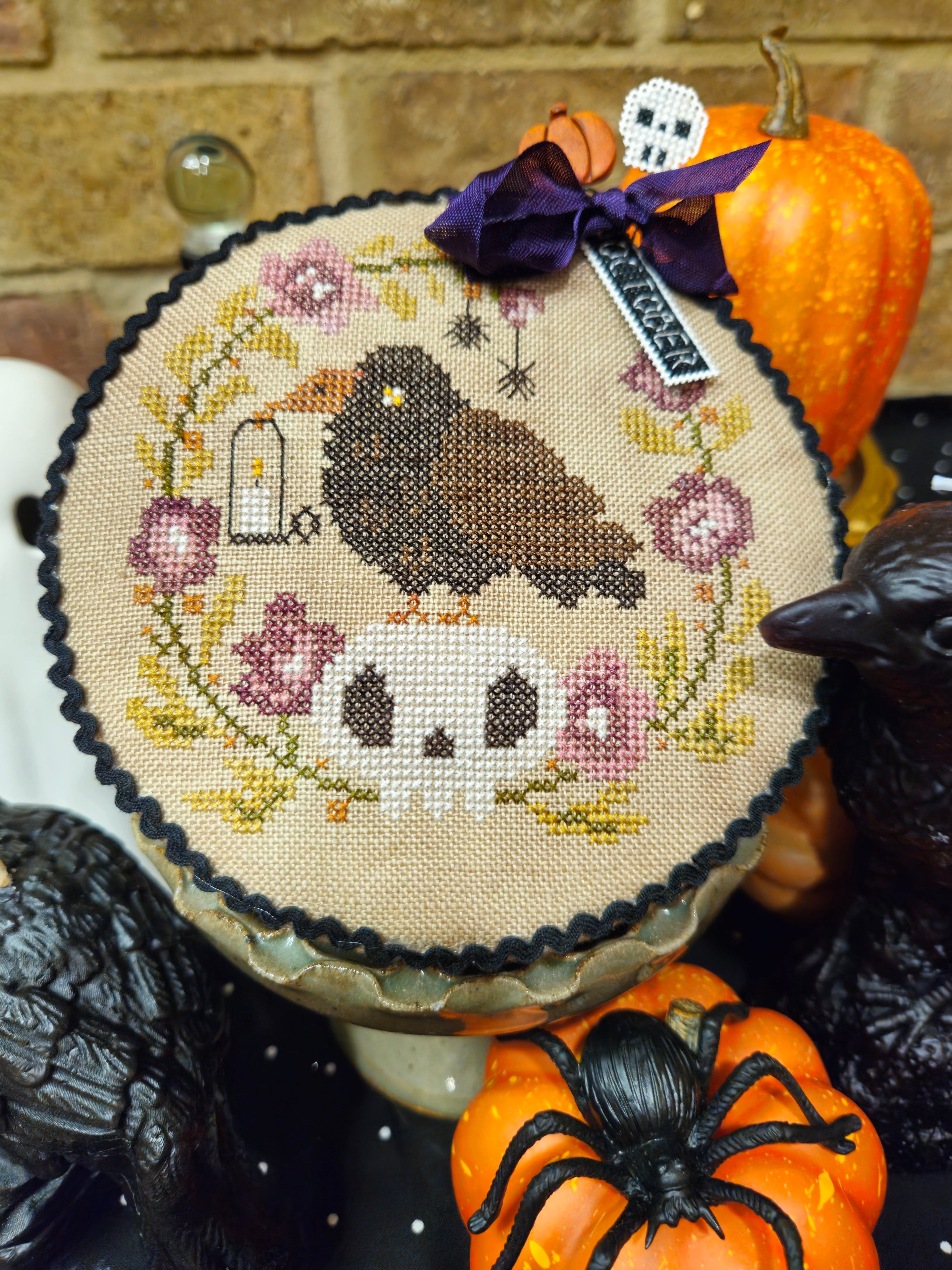 Quaint Rose NeedleArts - Pin Drum Shorties Month 