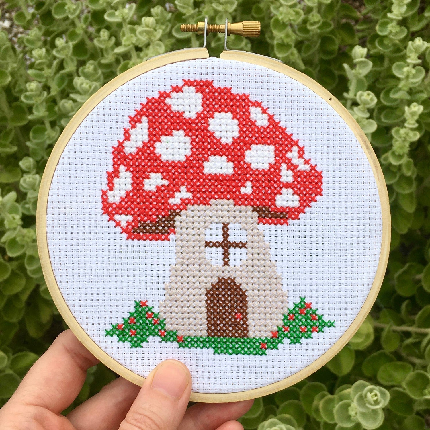 Mushroom House Cross Stitch Kit: With embroidery hoop