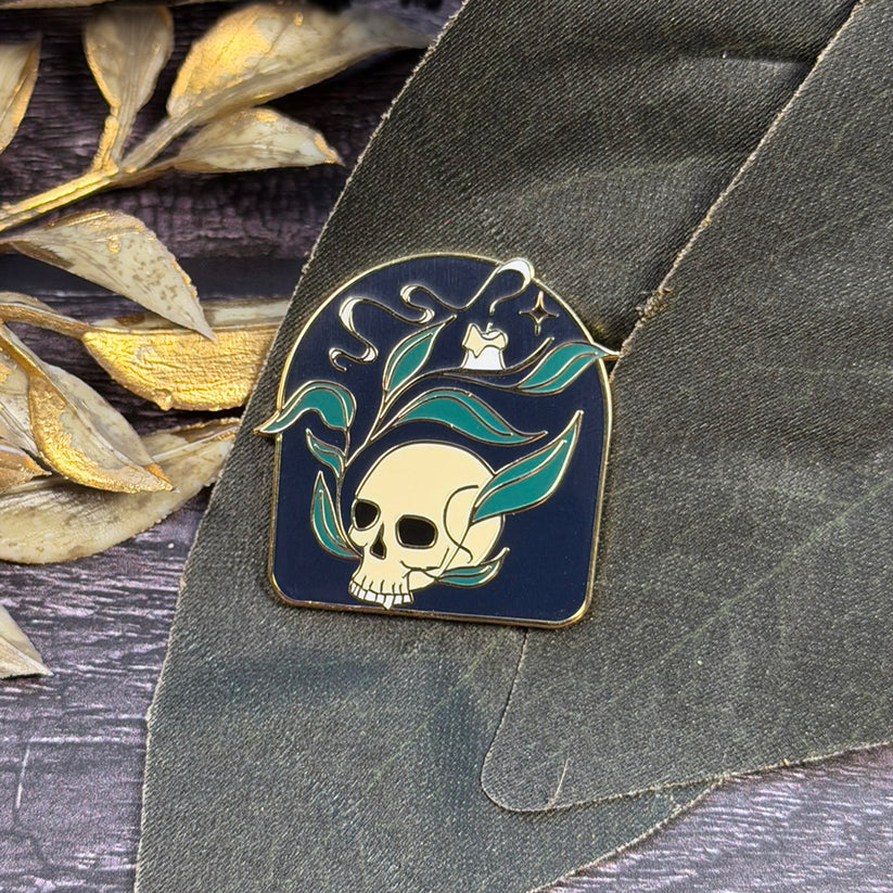 The Stitch Crypt - Good Deeds Needle Minder