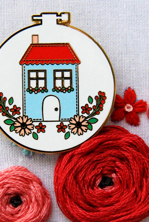 Sweet Home Embroidery Hoop Magnetic Needle Minder