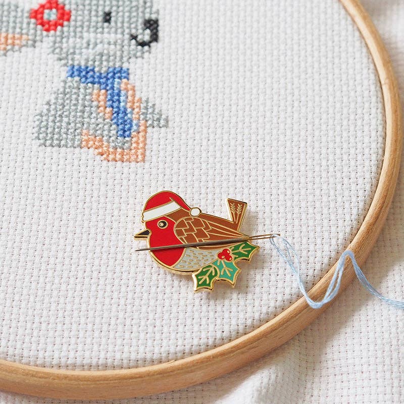 Robin Magnetic Needle Minder: Robin needle minder only