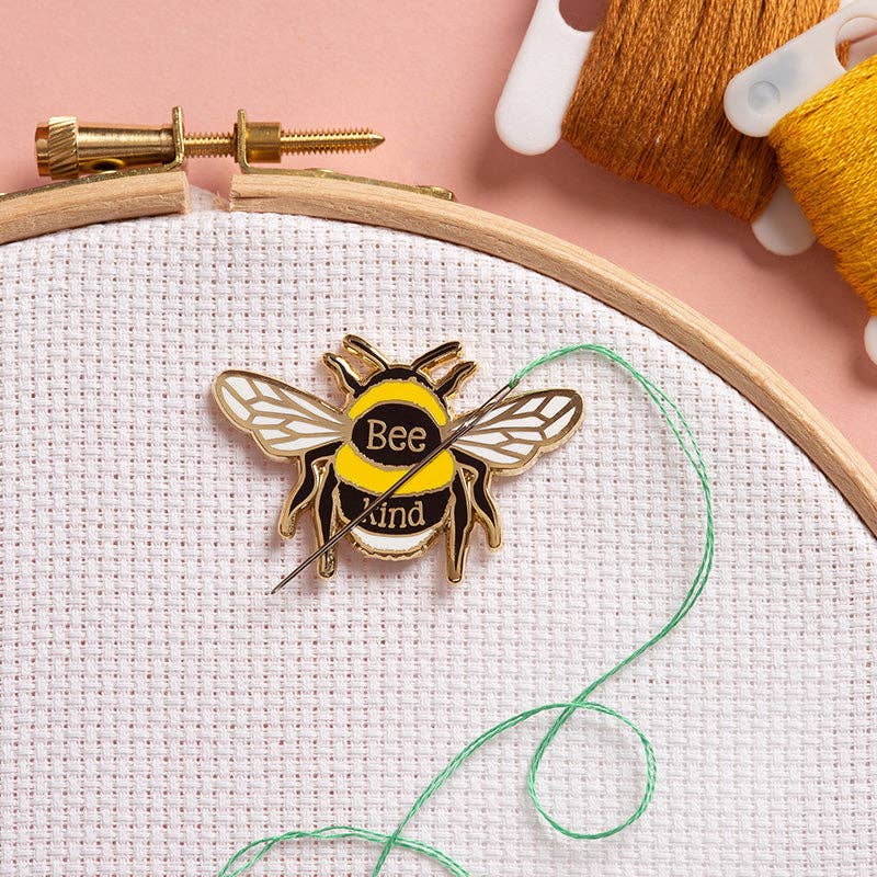 Bumblebee Bee Kind Magnetic Needle Minder: Bumblebee needle minder only