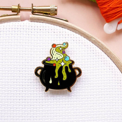 Cauldron Magnetic Needle Minder