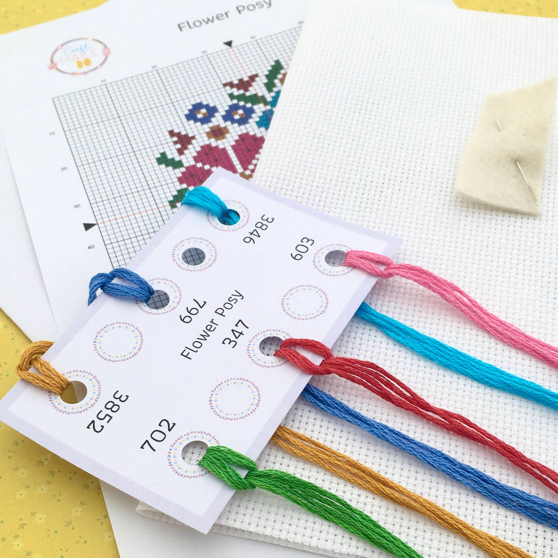 Flower Posy Cross Stitch Kit: With embroidery hoop