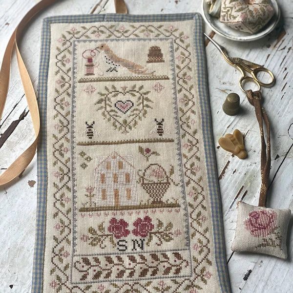 Stacy Nash - Bees &amp; Birds Sewing Roll, Biscornu &amp; Scissor Fob