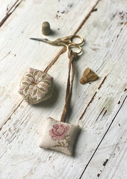 Stacy Nash - Bees &amp; Birds Sewing Roll, Biscornu &amp; Scissor Fob